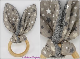 Hochet de dentition, oreilles de lapin